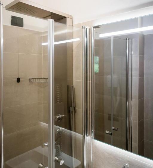 חדר סטנדרט, La Scottiglia E Ristorante