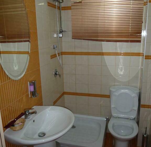 스탠다드 싱글 룸, Luani A