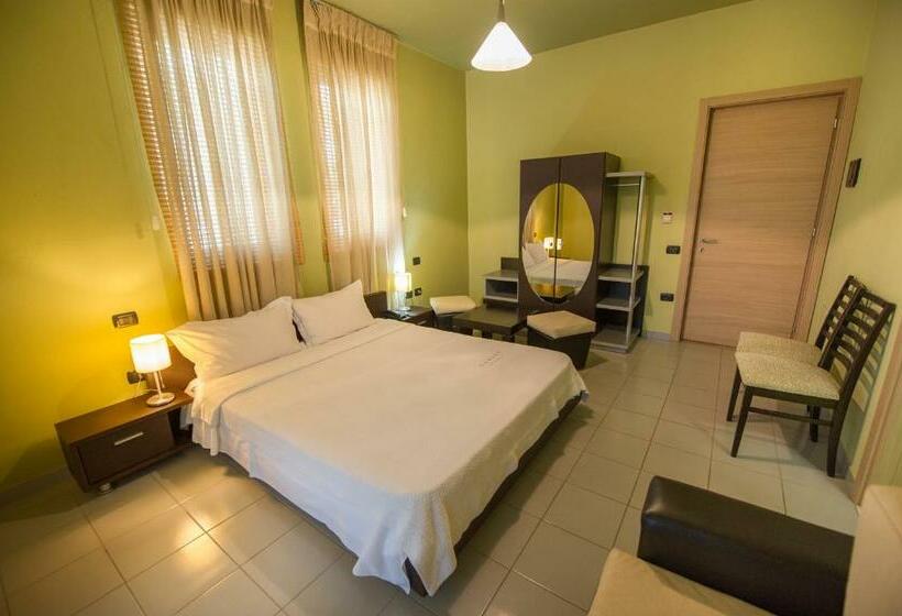 스탠다드 룸, Luani A