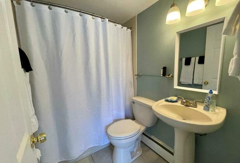 Номер Стандарт, The Escape Inn