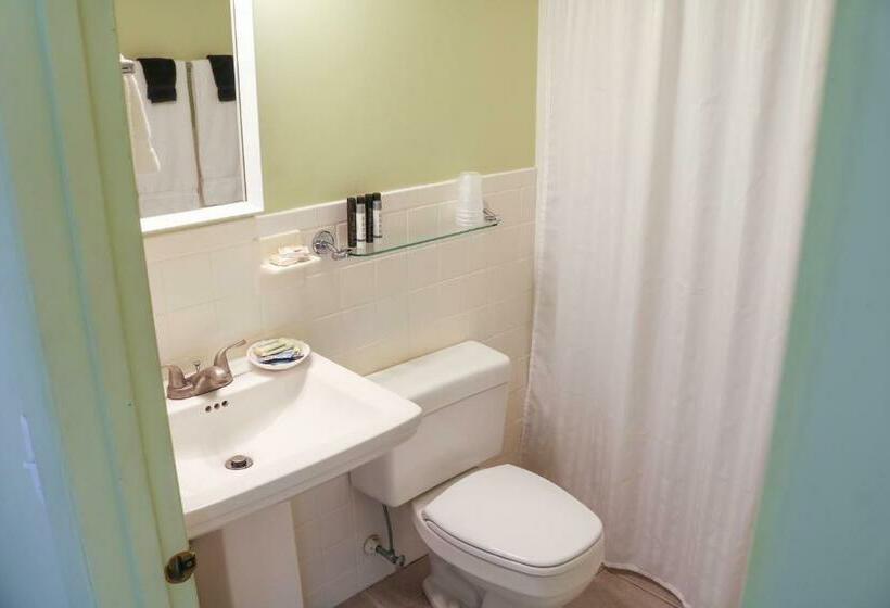 Номер Deluxe, The Escape Inn