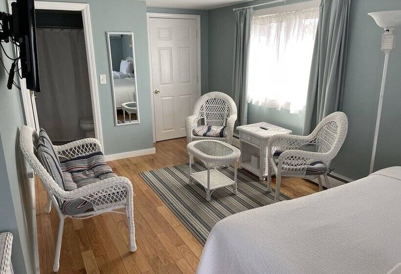 Номер Deluxe, The Escape Inn