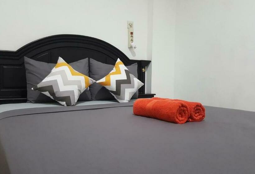 经济房, Mador Malang Dorm Hostel