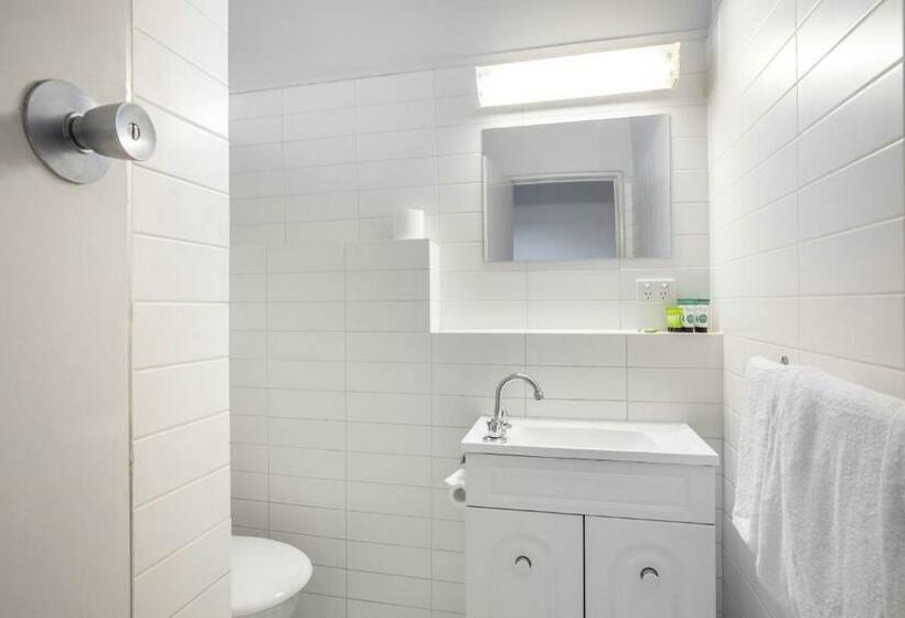 إستوديو قياسى سرير كينج, Meadow Inn Hotel Motel