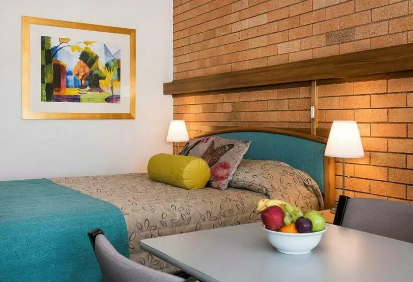 デラックスルーム, Ningana Motel