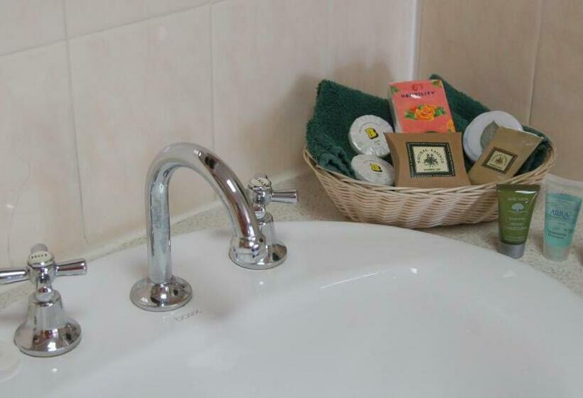 디럭스 룸, Ningana Motel