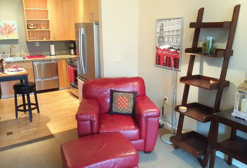 غرفة قياسية, Orenco Lofts