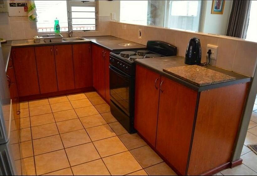 침실 4개 주택, Mackenzies Accommodation