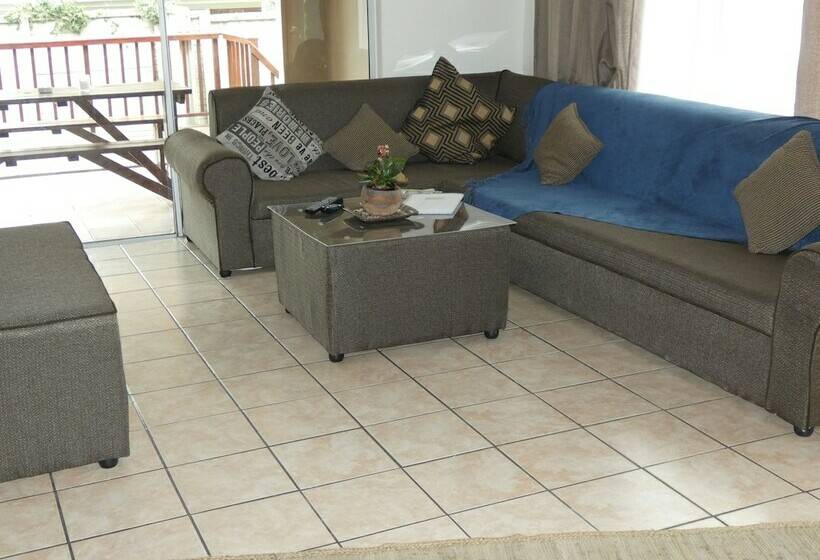 침실 4개 주택, Mackenzies Accommodation