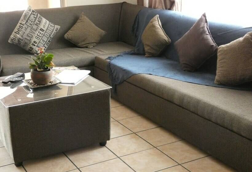 침실 4개 주택, Mackenzies Accommodation