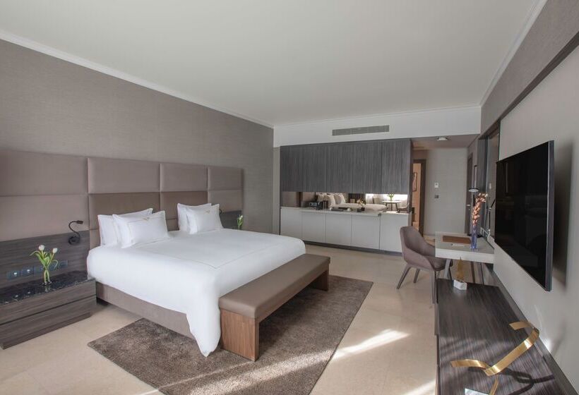 اتاق لوکس, PickalBatros Luxury Suites