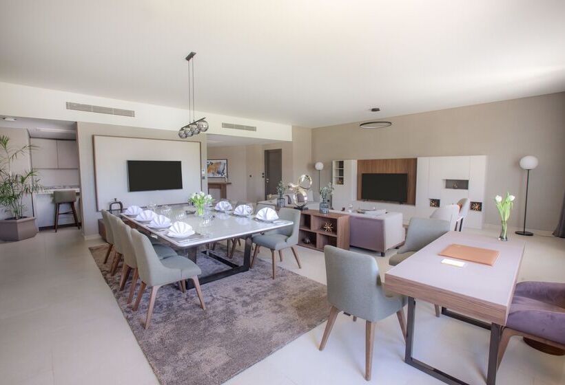 سوئیت پرزیدنت, PickalBatros Luxury Suites