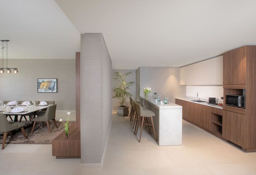 سوئیت پرزیدنت, PickalBatros Luxury Suites