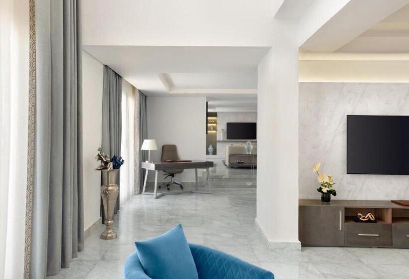 ویلای 1 خوابه, PickalBatros Luxury Suites