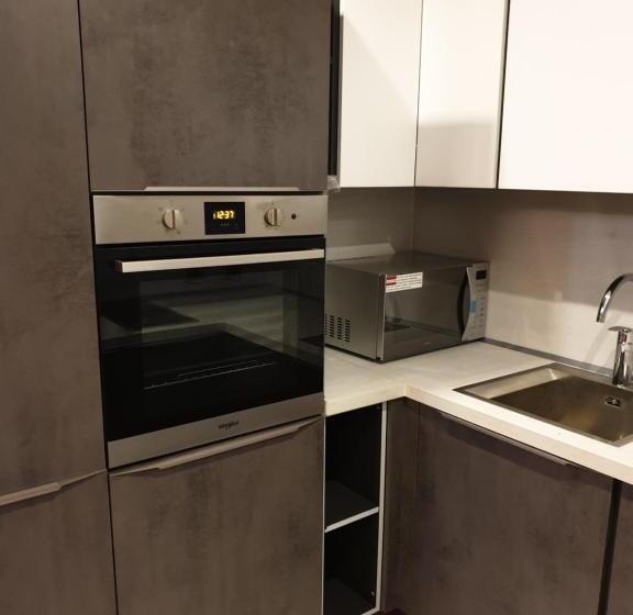 سوییت جونیور, Terminal Inn Al Mansoura