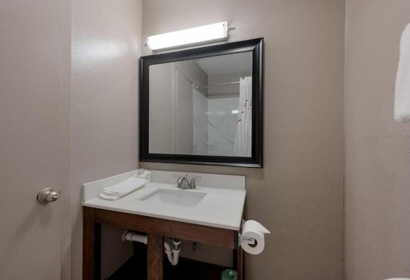 디럭스 룸, Red Roof Inn Madisonville