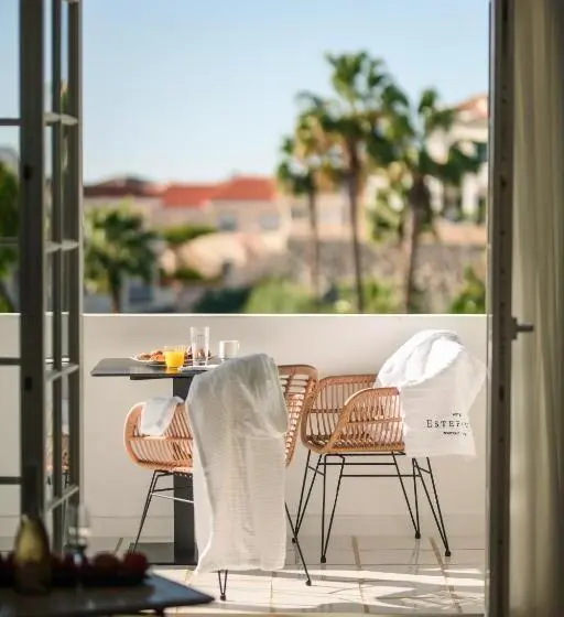 سوییت لوکس, Estefania Boutique Suites