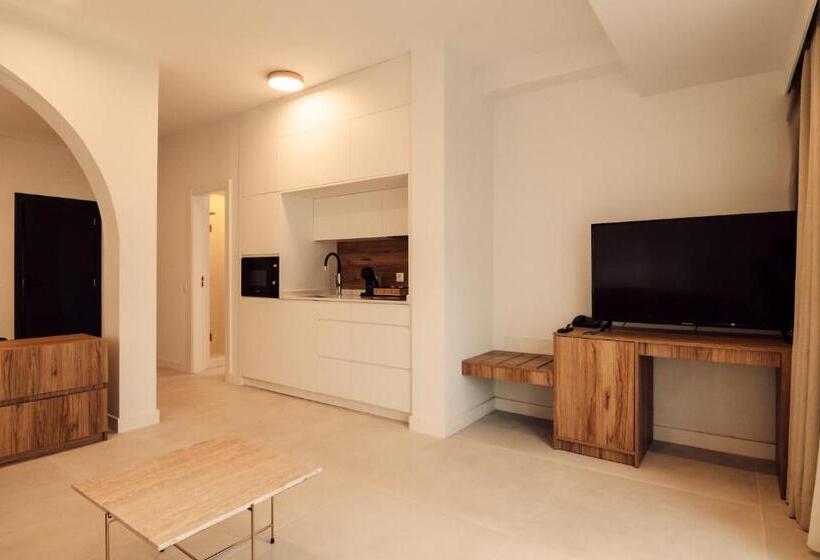 سوییت, Estefania Boutique Suites