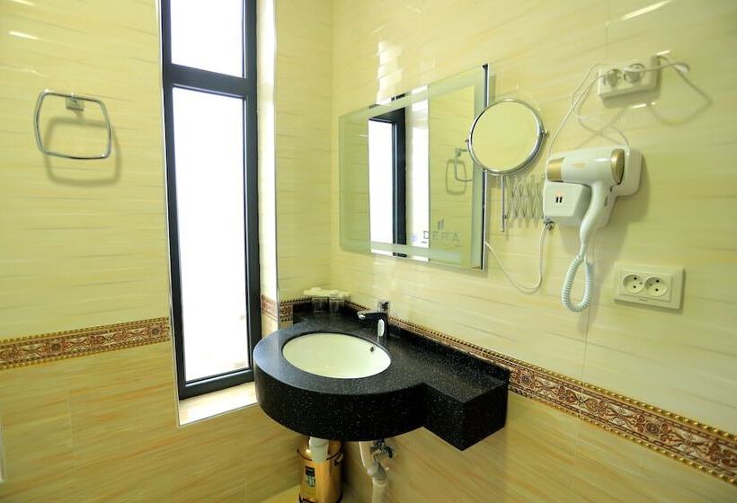 חדר דלוקס, Ark Premium