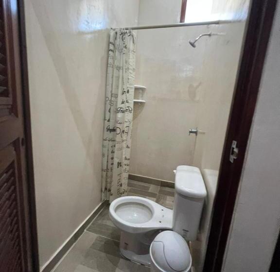 غرفة قياسية, Y Hostal Nojoch Che