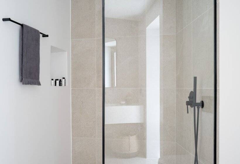 Полулюкс с Бассейном, Lithi Luxury Retreat