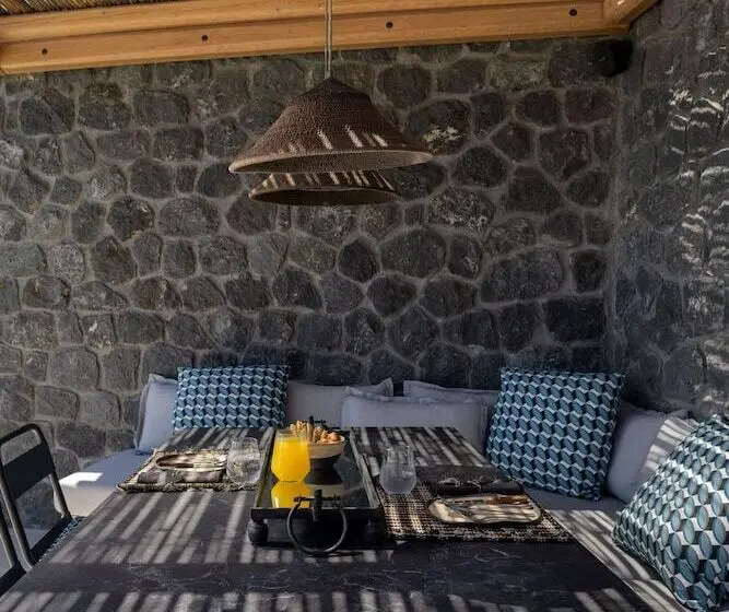 Villa 1 Makuuhuone, Lithi Luxury Retreat