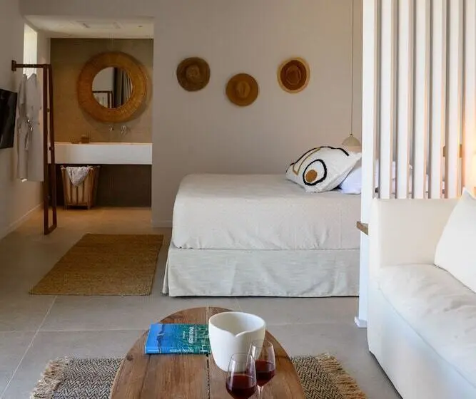 Huvila, 1 makuuhuone ja uima-allas, Lithi Luxury Retreat