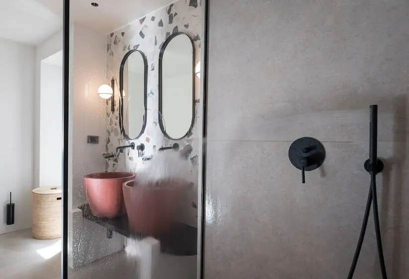 Juniorsviitti Poreallas, Lithi Luxury Retreat