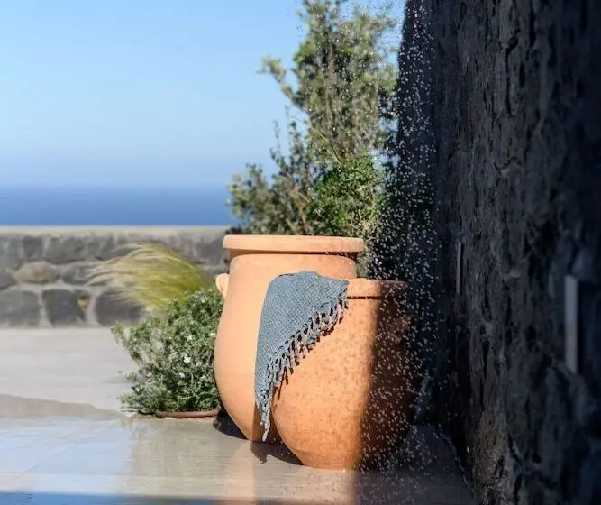Juniorsviitti Poreallas, Lithi Luxury Retreat