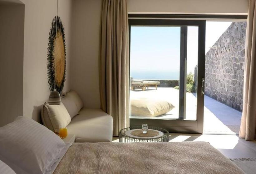 Полулюкс с Гидромассажем, Lithi Luxury Retreat