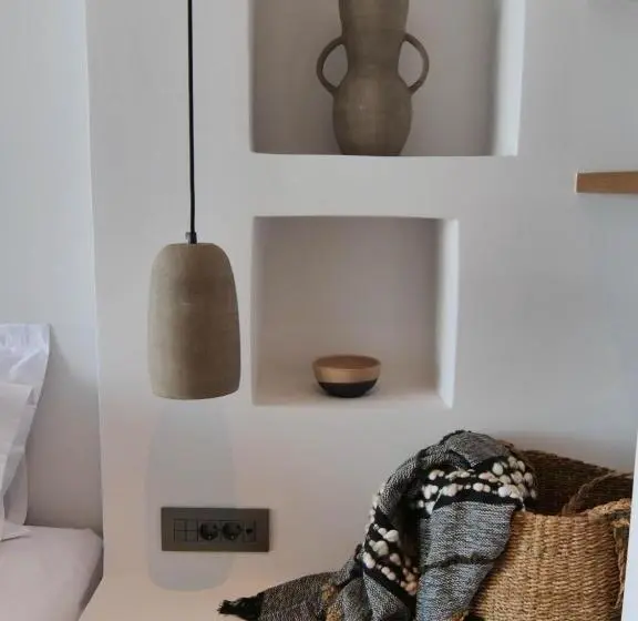 Juniorsviitti Uima-allas, Lithi Luxury Retreat