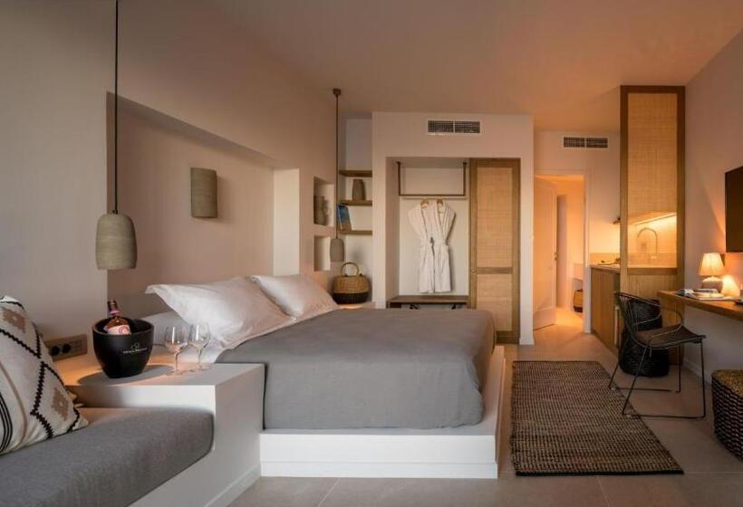 Полулюкс с Бассейном, Lithi Luxury Retreat