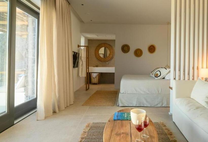 Вилла с 1 спальней и бассейном, Lithi Luxury Retreat