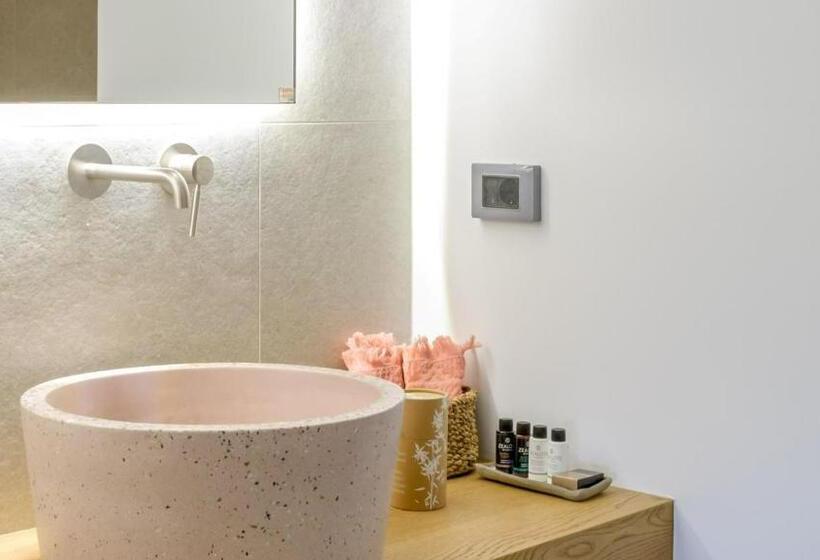 Вилла с 1 спальней и бассейном, Lithi Luxury Retreat