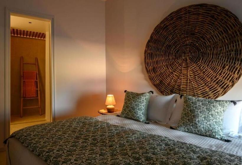 Вилла с 1 спальней и бассейном, Lithi Luxury Retreat