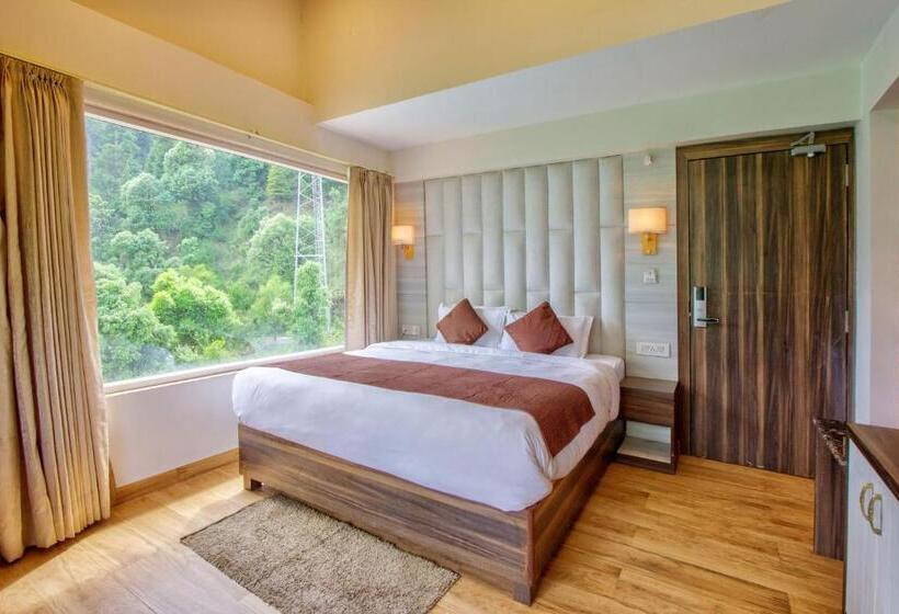Deluxe room with river view, Katson Blue Manali