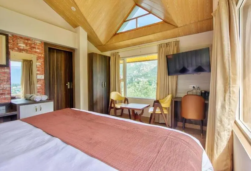 Deluxe room with river view, Katson Blue Manali
