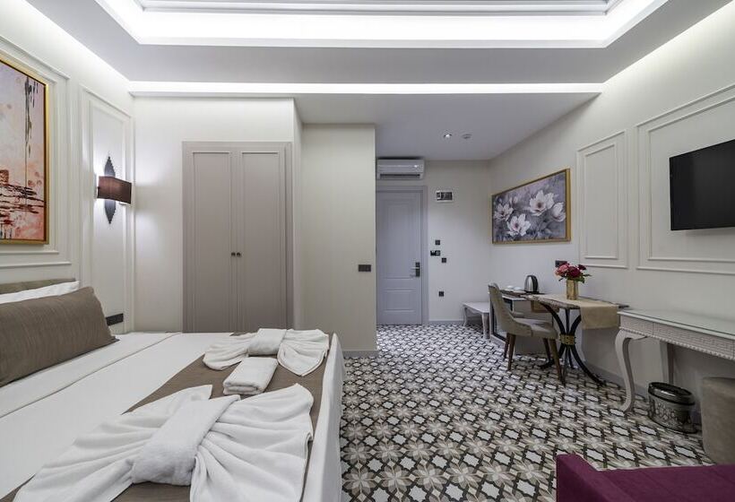 اتاق لوکس, Pera Luna Premium