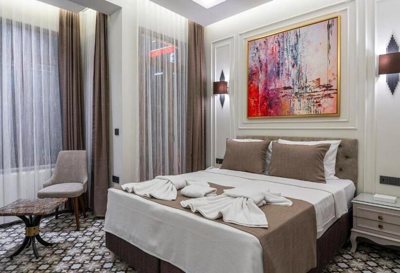 اتاق لوکس, Pera Luna Premium