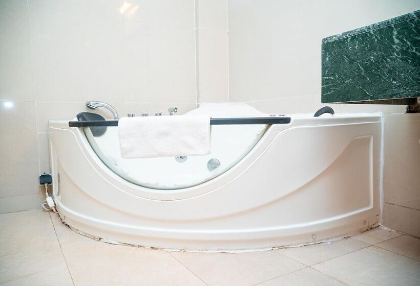 سوییت, Sultani River