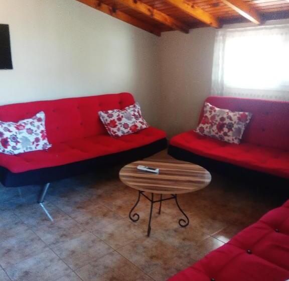 １ベッドルームアパートメント, Dove Apart