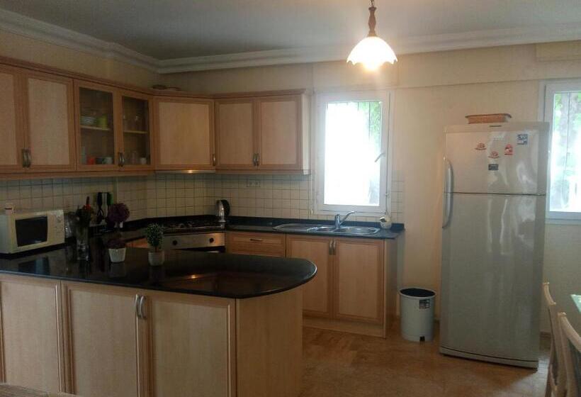 スリーベッドルーム　ヴィラ, Dove Apart