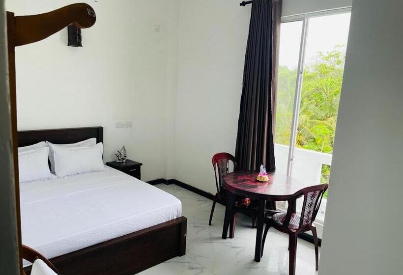 غرفة ديلوكس مطلّة علي البحر, Blue Waves Ocean Mirissa