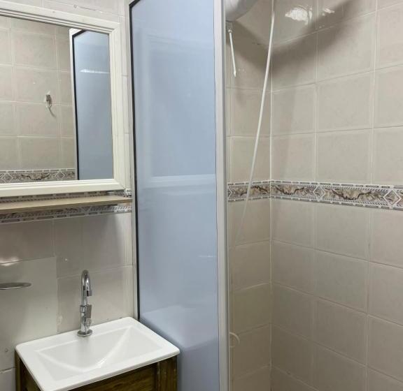 דירה בת חדר שינה 1 עם מרפסת, Yatay