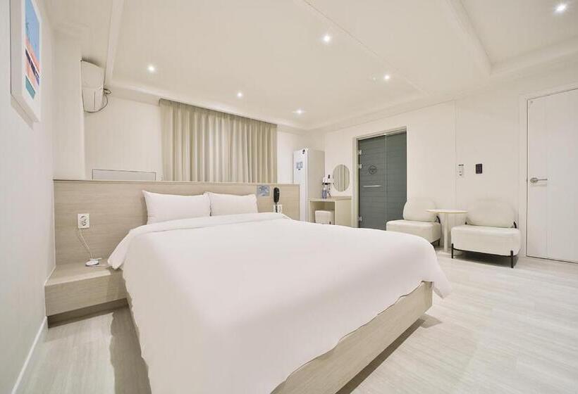 Люкс, Yeogiuhtte Gumi Indong 2