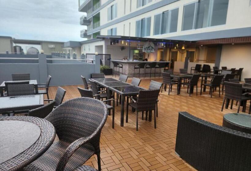 آپارتمان 1 خوابه با بالکن, La Grande Residence 10th Floor Deluxe Unit