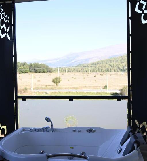 سوییت لوکس, La Ruota Hotel Sharr