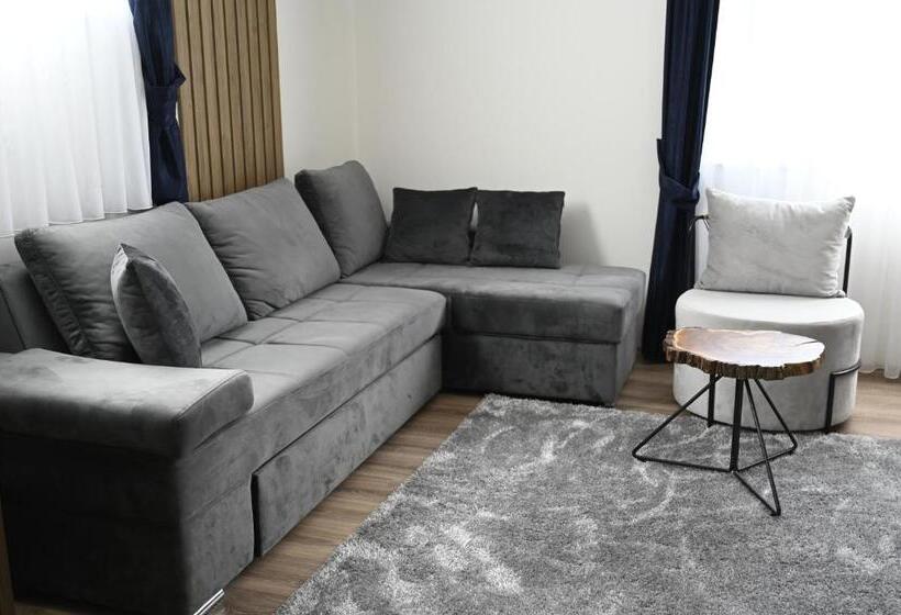 اتاق استاندارد, La Ruota Hotel Sharr