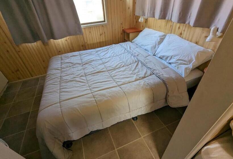 חדר משפחתי, Narromine Rockwall Tourist Park