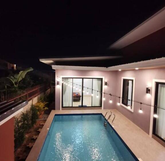 别墅: 1间卧室带游泳池, Deeverpool Villa